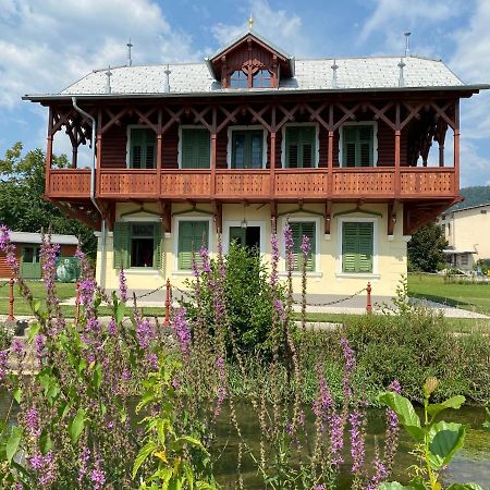 Villa Ruska Daca 류블랴나 외부 사진